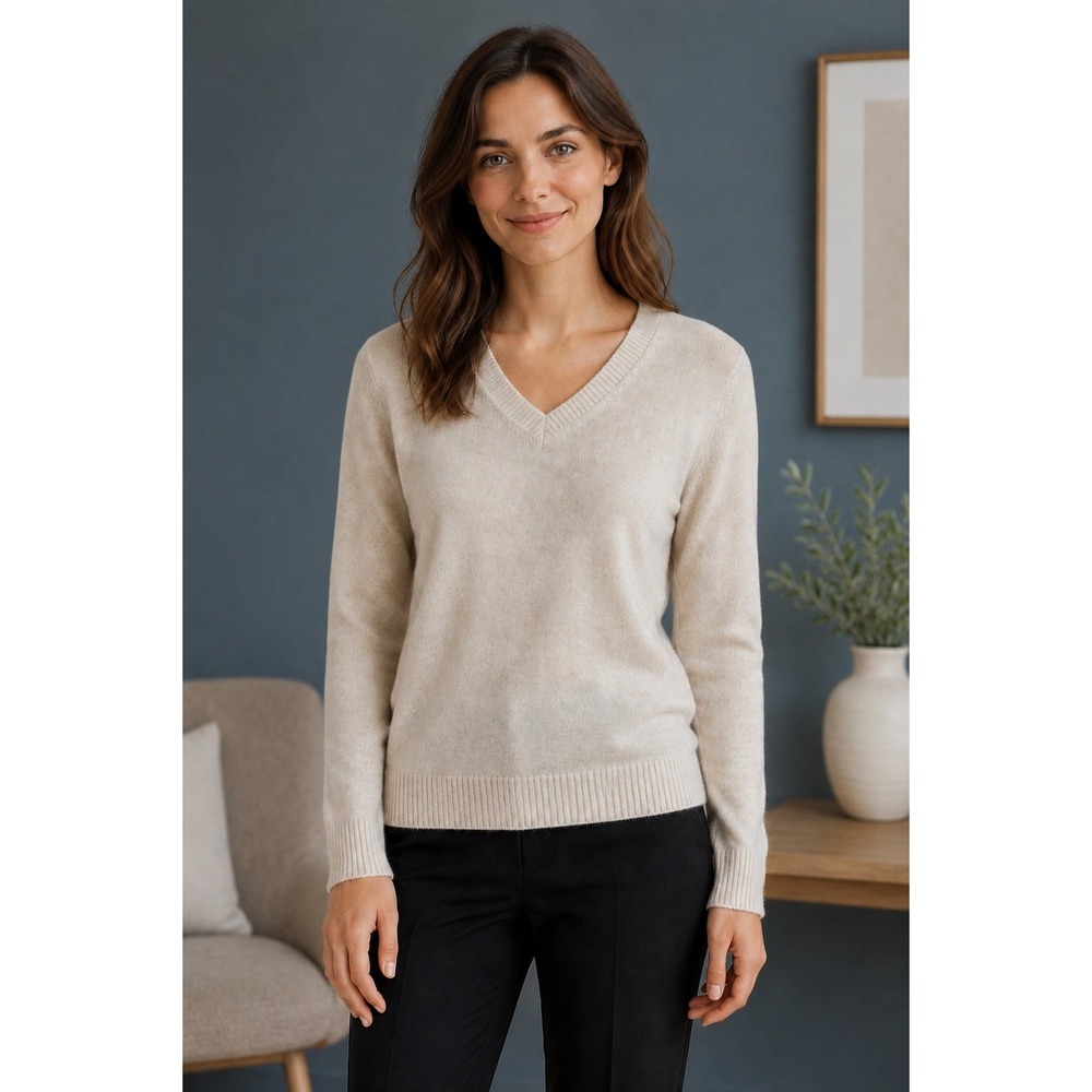 100% Merino Wool Sweater Womens Small Beige Neutral Capsule Minimalist Preppy